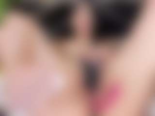 Live cam show with DaniMariin - Strip Toys on intimatelivegirls.com