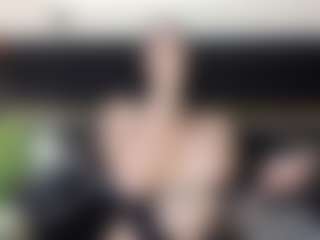 Live cam show with DaniMariin - Latina Petite on Camsoda | colombia