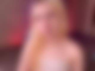 Live cam show with VivieSunn - Blonde Hair on Fit Hotties