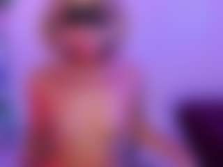 Live cam show with andreavelasco - Body Massage on livesuperchat.net