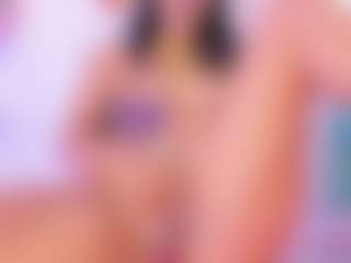 Live cam show with andreavelasco - Smoking on Camsoda