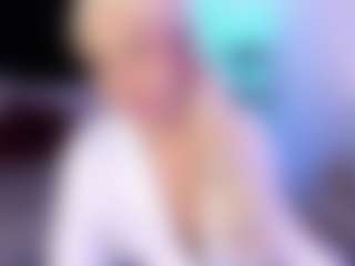 andreavelasco's Live Sex Cam Show