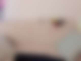 andreavelasco's Live Sex Cam Show