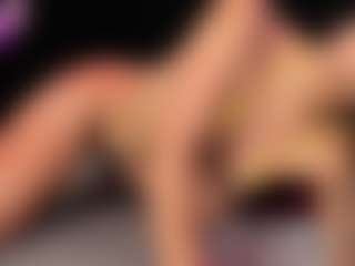 Live cam show with andreavelasco - Ride Torso on Soda Cam