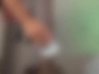 andreavelasco's Live Sex Cam Show