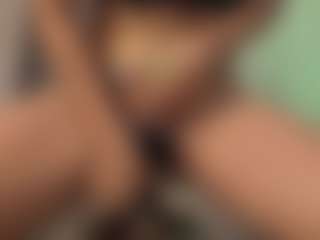 andreavelasco's Live Sex Cam Show