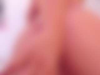andreavelasco's Live Sex Cam Show