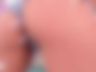 andreavelasco's Live Sex Cam Show