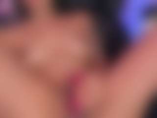 andreavelasco's Live Sex Cam Show