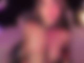andreavelasco's Live Sex Cam Show