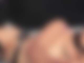 Live cam show with andreavelasco - Butt Plug on TeamSkeetLive