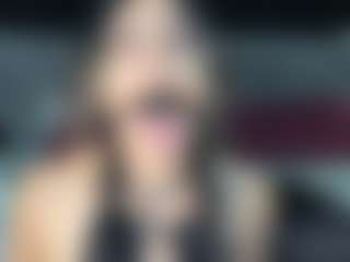 andreavelasco's Live Sex Cam Show