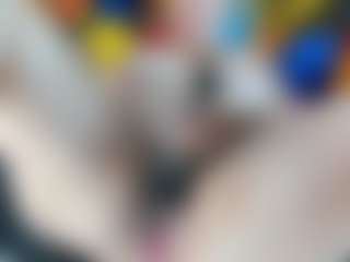 Danna38topless's Live Sex Cam Show