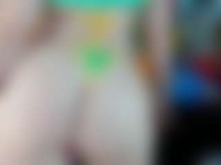 Danna38topless's Live Sex Cam Show