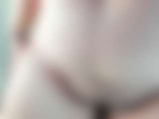 Danna38topless's Live Sex Cam Show