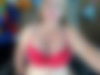 Danna38topless's Live Sex Cam Show