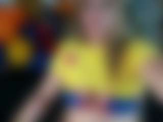 Live cam show with Danna38topless - Petite on SinfulBabes