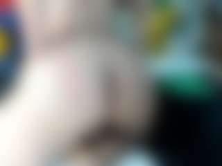 Danna38topless's Live Sex Cam Show