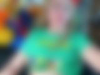 Live cam show with Danna38topless - Granny on Mixed Magazine Live