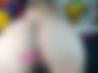 Live cam show with Danna38topless - MILF on Camiplay Live