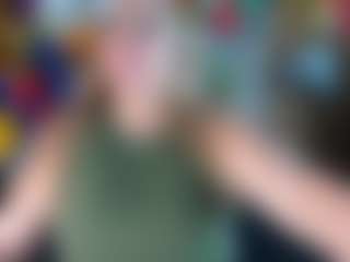 Live cam show with Danna38topless - Public MILF on UwU Esports