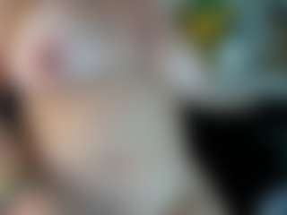 Live cam show with Danna38topless - Mature MILF on Camming Site