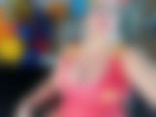 Danna38topless's Live Sex Cam Show