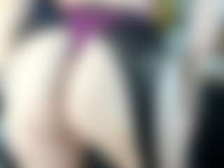 Live cam show with Danna38topless - Role Play on Camsoda