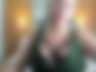 Danna38topless's Live Sex Cam Show