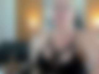 Danna38topless's Live Sex Cam Show