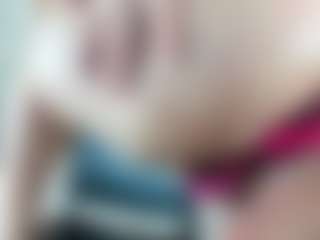 Live cam show with Danna38topless - Petite MILF on Taboo Cams XXX