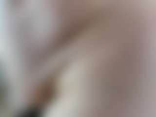 Live cam show with Danna38topless - Granny MILF on crypto-cams