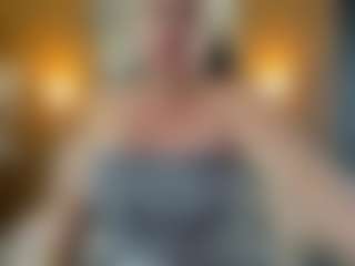 Danna38topless's Live Sex Cam Show