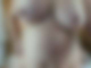 Live cam show with Danna38topless - Interactivetoy Granny on SpankPalCams