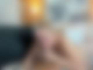 Live cam show with Danna38topless - Public on Camsoda