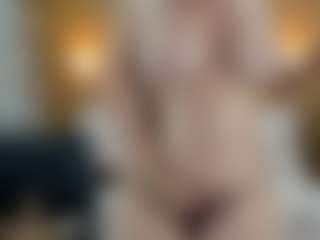 Live cam show with Danna38topless - Ass Bouncing on Camsoda