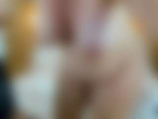 Danna38topless's Live Sex Cam Show
