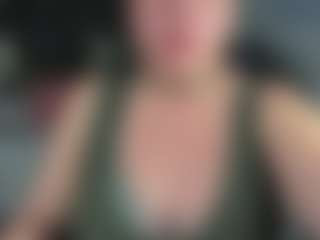 Danna38topless's Live Sex Cam Show