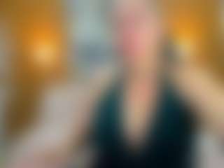 Live cam show with Danna38topless - Role Play on xDating