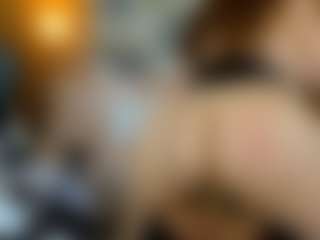 Danna38topless's Live Sex Cam Show
