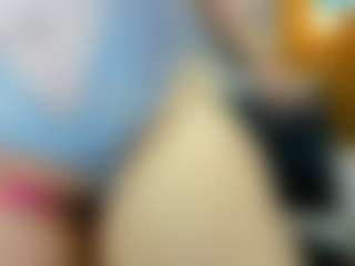 Danna38topless's Live Sex Cam Show
