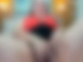 Live cam show with Danna38topless - Blonde Hair Curvy on Camsoda