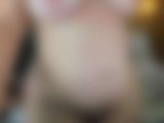 Danna38topless's Live Sex Cam Show