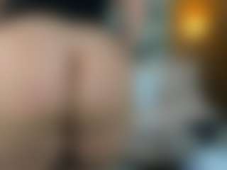 Danna38topless's Live Sex Cam Show