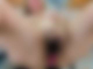 Danna38topless's Live Sex Cam Show