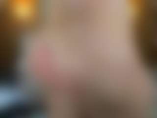Danna38topless's Live Sex Cam Show
