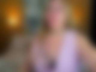 Danna38topless's Live Sex Cam Show