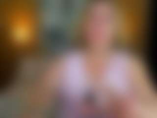 Danna38topless's Live Sex Cam Show