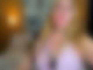 Danna38topless's Live Sex Cam Show