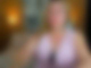Danna38topless's Live Sex Cam Show